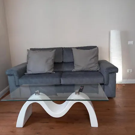 شقة Macci 37 *